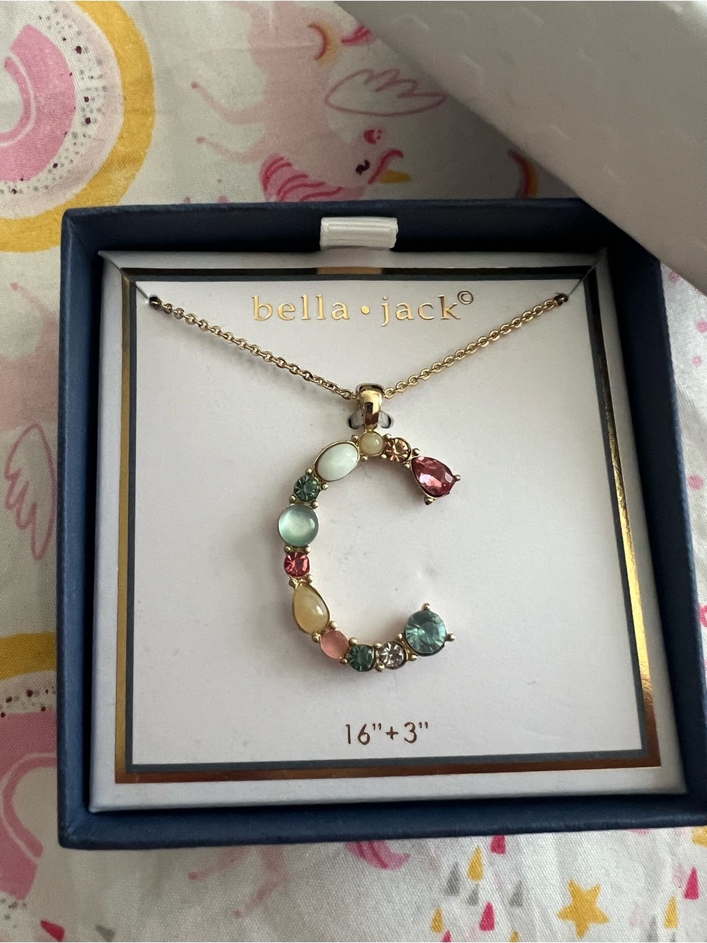 Bella Jack letter C necklace NWT - Picture 3 of 3